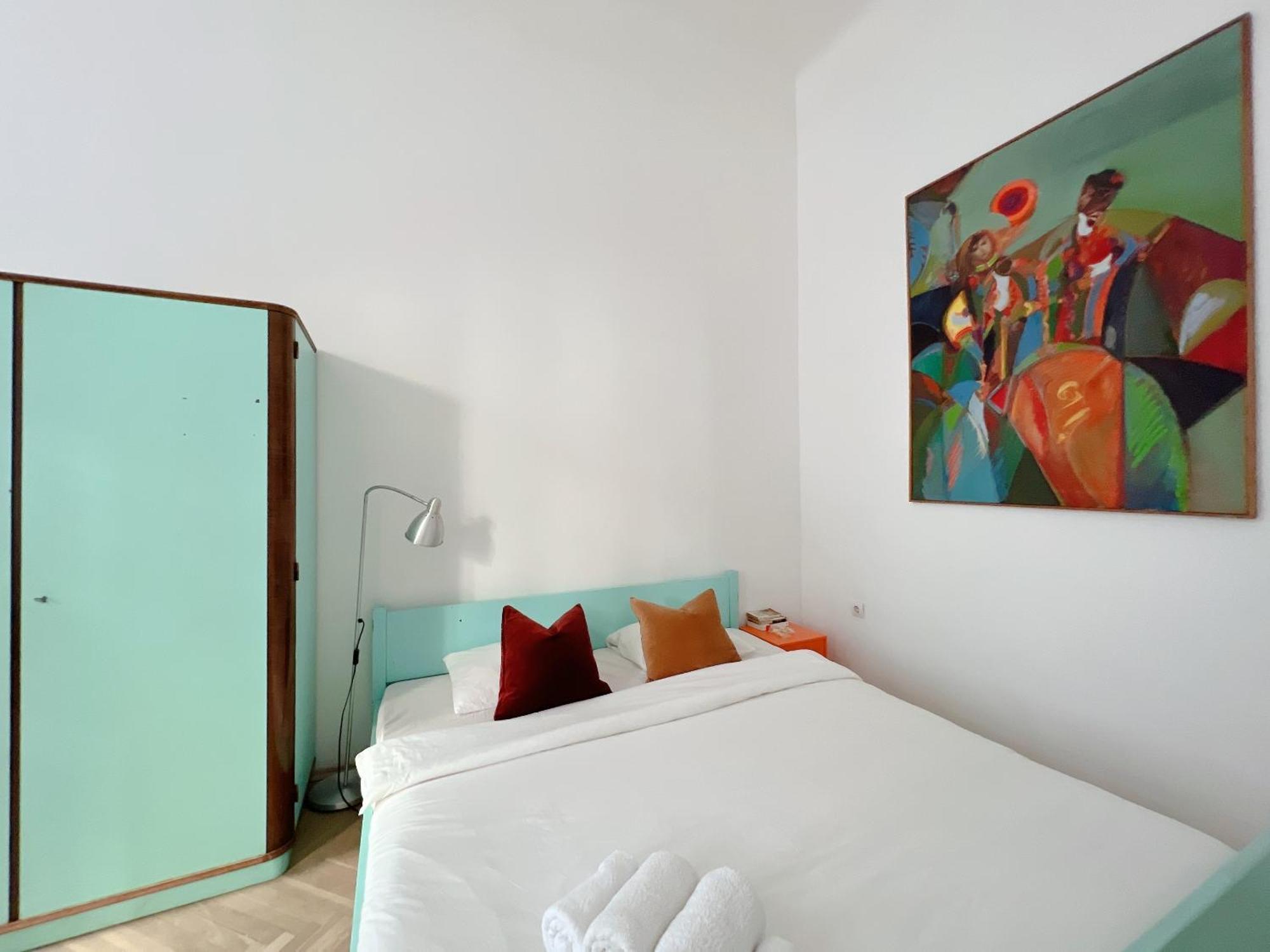 Experience Funky Stylish In The Heart Of Downtown Apartment Budapest