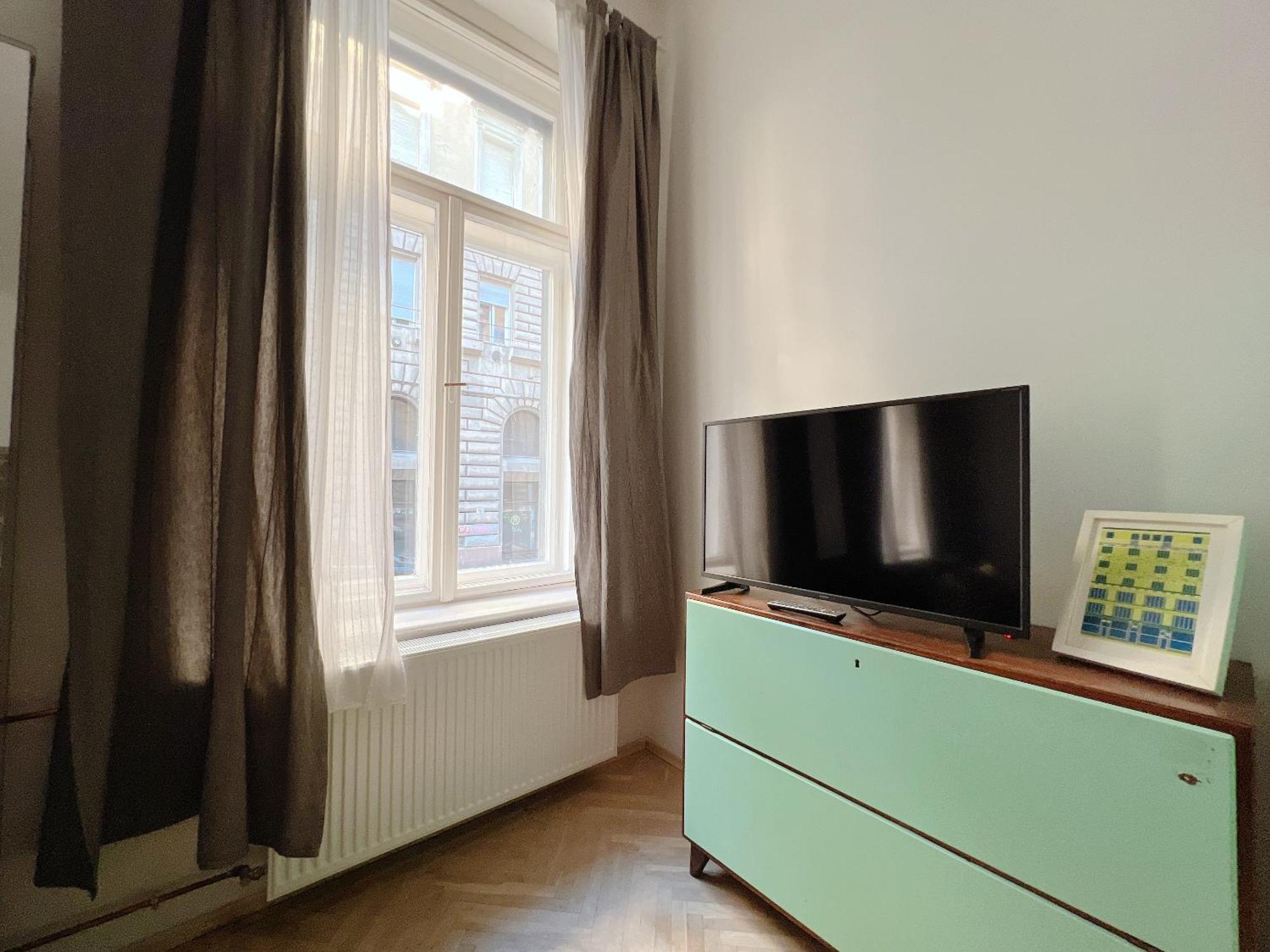 Apartment Experience Funky Stylish In The Heart Of Downtown Budapest